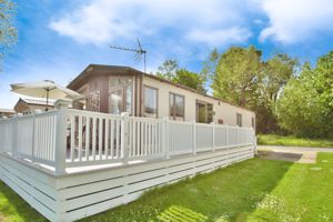 Detached park home - click for photo gallery